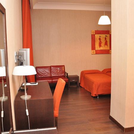 אריאנו אירפינו Hotel Fontana Del Re מראה חיצוני תמונה