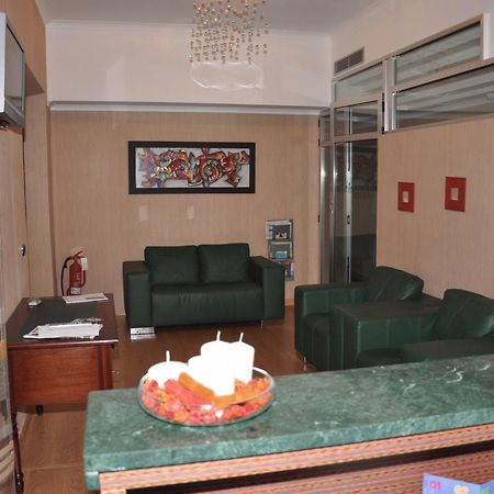 אריאנו אירפינו Hotel Fontana Del Re מראה חיצוני תמונה