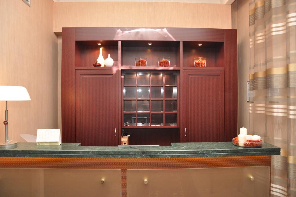אריאנו אירפינו Hotel Fontana Del Re מראה חיצוני תמונה