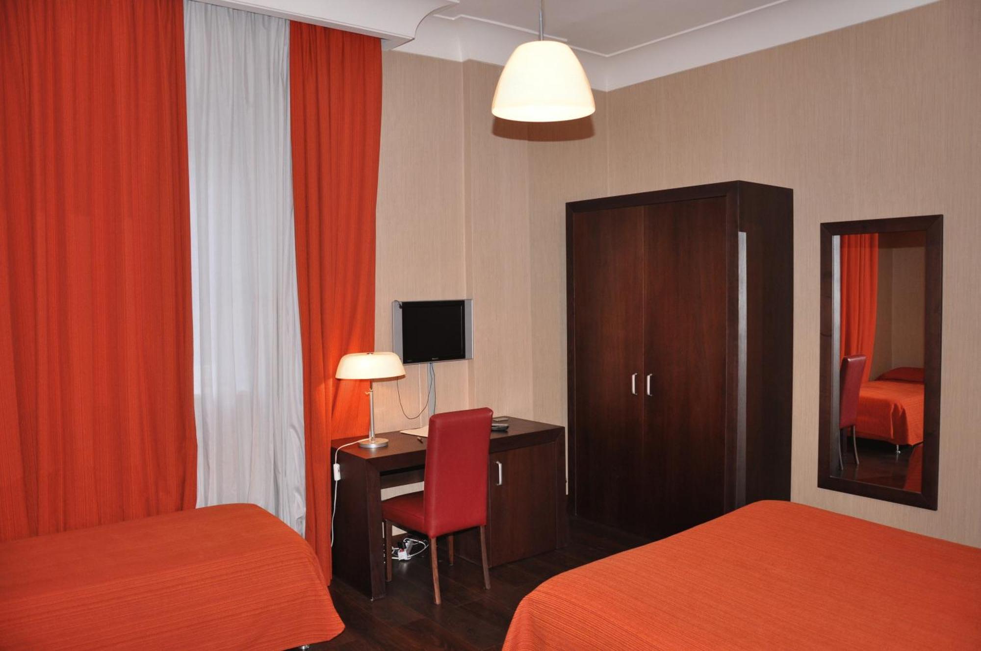 אריאנו אירפינו Hotel Fontana Del Re מראה חיצוני תמונה