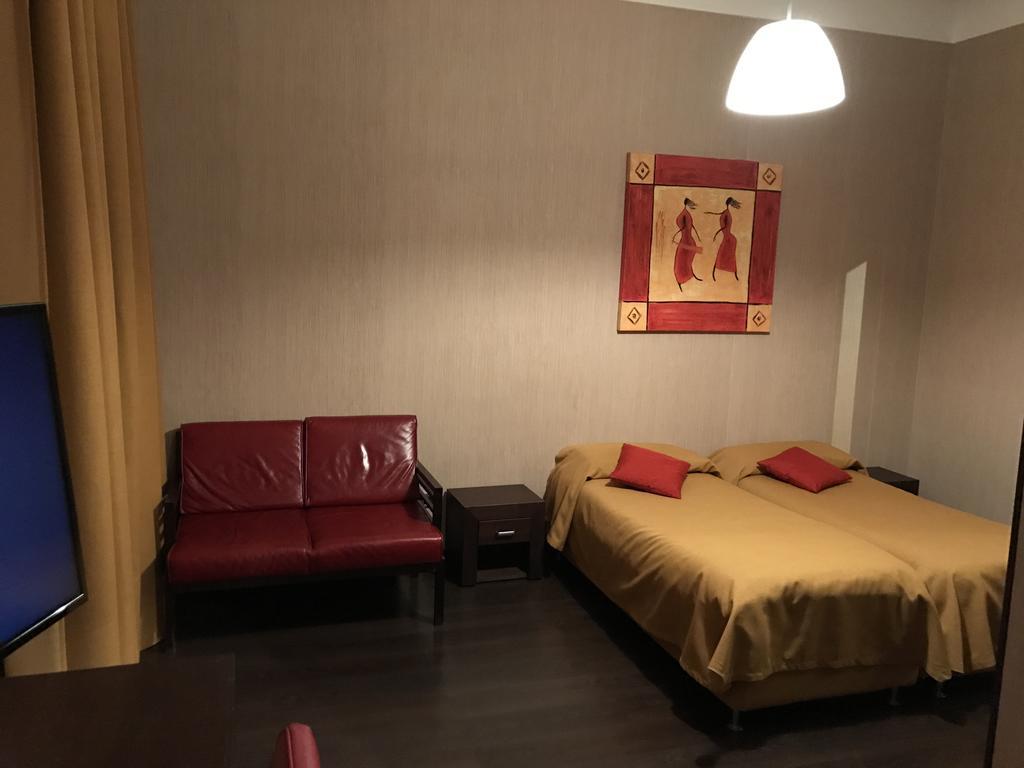 אריאנו אירפינו Hotel Fontana Del Re מראה חיצוני תמונה